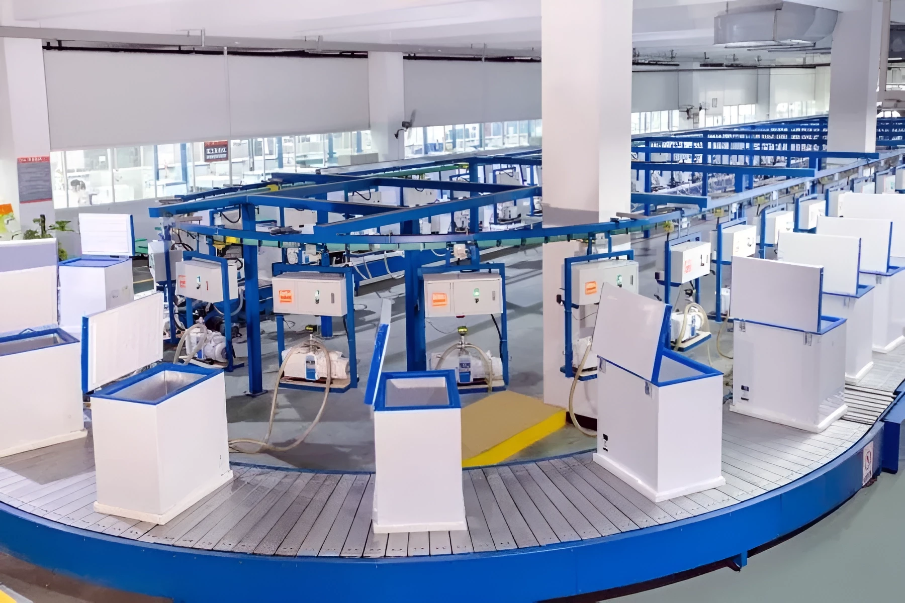 Ростовский KRAFT откроет завод по выпуску холодильных ларей в марте 2024 года Ростовский KRAFT откроет завод по выпуску холодильных ларей в марте 2024 года