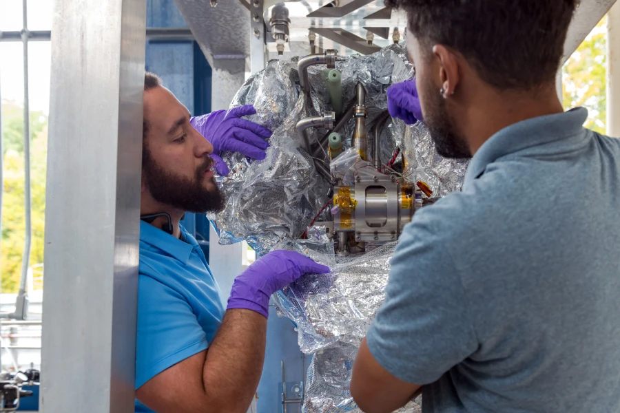 NASA испытала технологию сжижения кислорода на Луне для производства ракетного топлива NASA испытала технологию сжижения кислорода на Луне для производства ракетного топлива