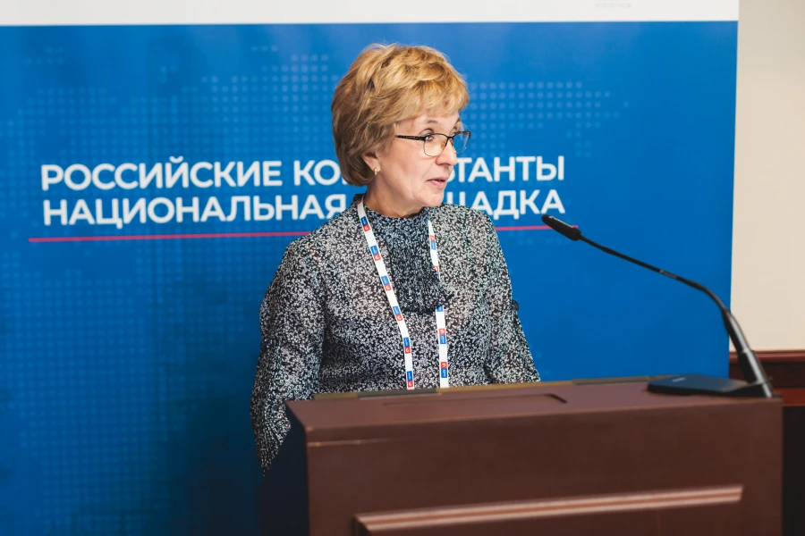 Начальник сектора отдела аппаратов и резервуаров АО «Криогенмаш» Ирина Васильева Начальник сектора отдела аппаратов и резервуаров АО «Криогенмаш» Ирина Васильева