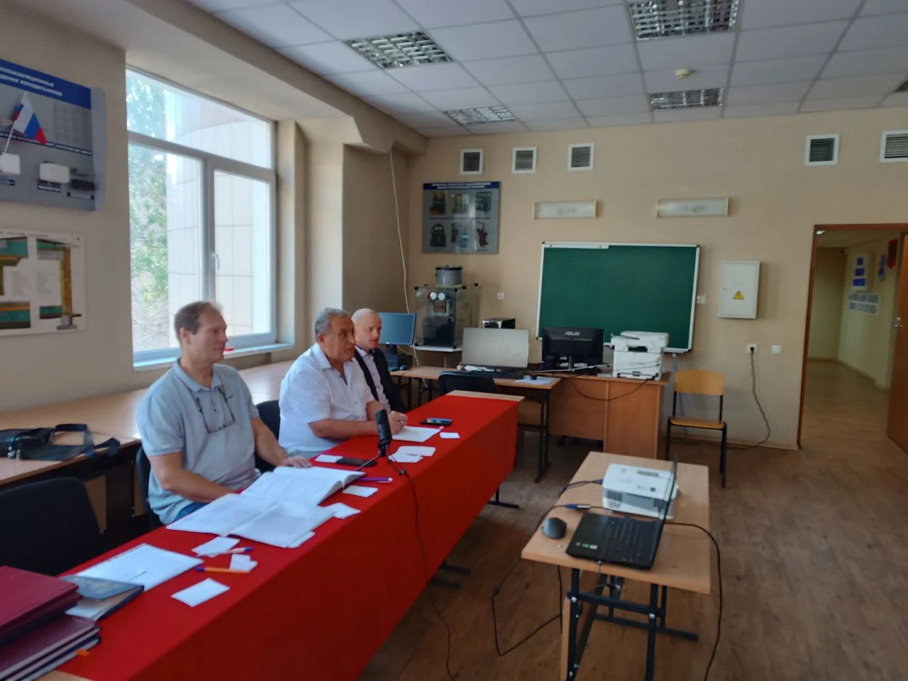 Работа ГЭК по защите ВКР на кафедре холодильной и торговой техники