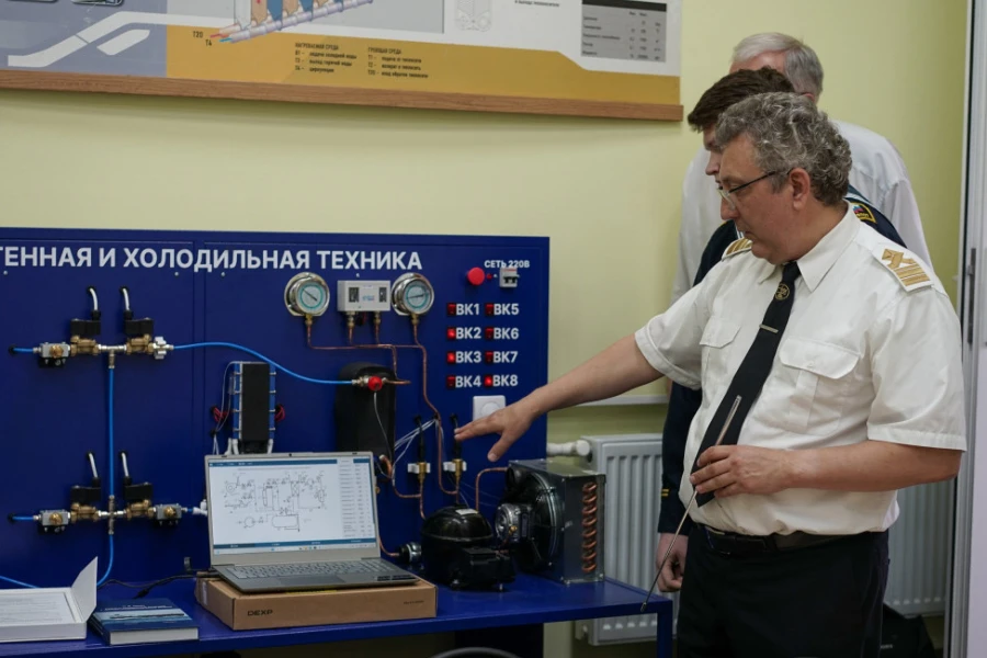 В ГУМРФ имени адмирала Макарова открыта лаборатория судовых холодильных установок и криогенных систем