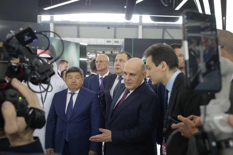Инженерный центр УРФУ представил холодильные компрессоры и вентиляторы на выставке ИННОПРОМ-2024