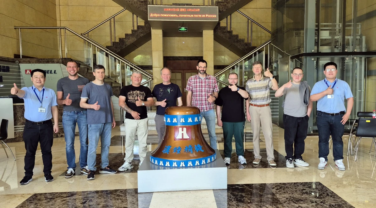 Российские сервисные специалисты прошли обучение на заводе SHANGHAI HANBELL в Китае