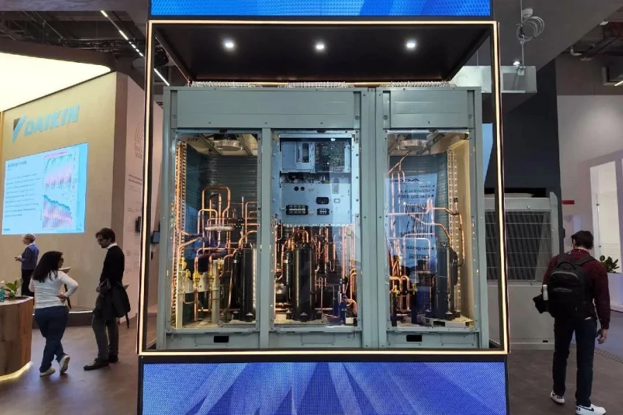 Компания Daikin представила VRV на CO2 на выставке ISH Компания Daikin представила VRV на CO2 на выставке ISH