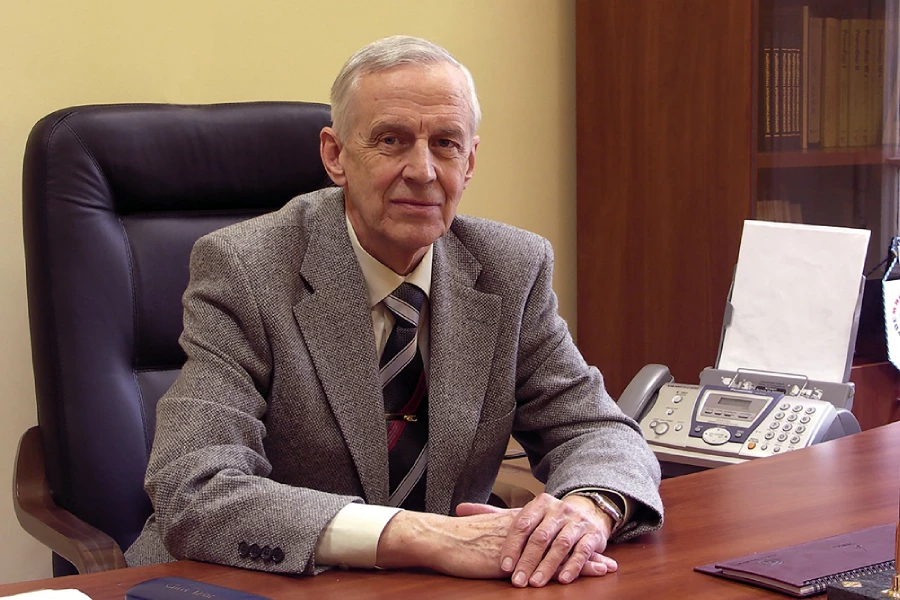 Калнинь Игорь Мартынович (1932–2015) Калнинь Игорь Мартынович (1932–2015)