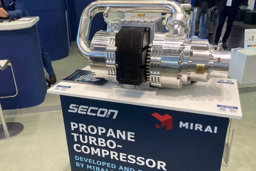 Чиллеры Secon с пропановым турбокомпрессором Mirai Intex: инновация 2025 года Чиллеры Secon с пропановым турбокомпрессором Mirai Intex: инновация 2025 года