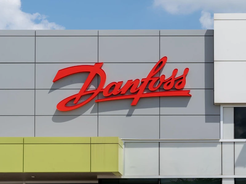 Danfoss вывеска логотип
