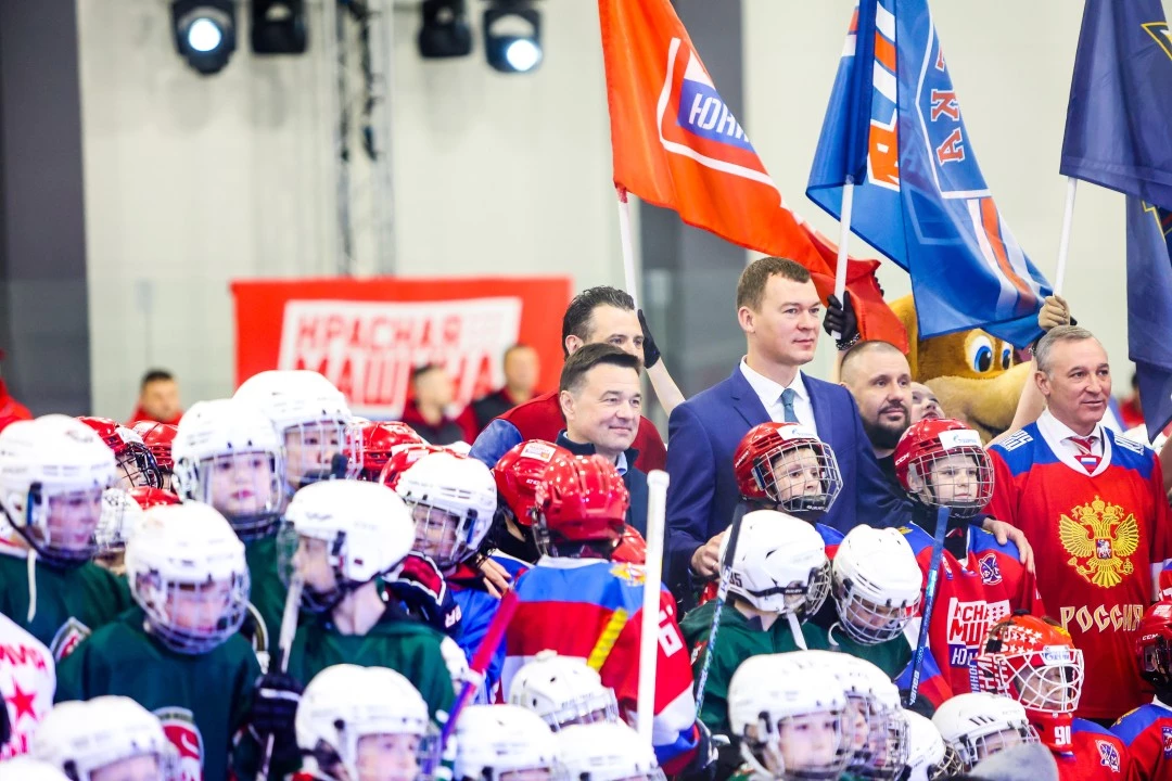 На льду «КриоФрост» прошли масштабные детско-юношеские хоккейные соревнования «Кубок Юнисон»