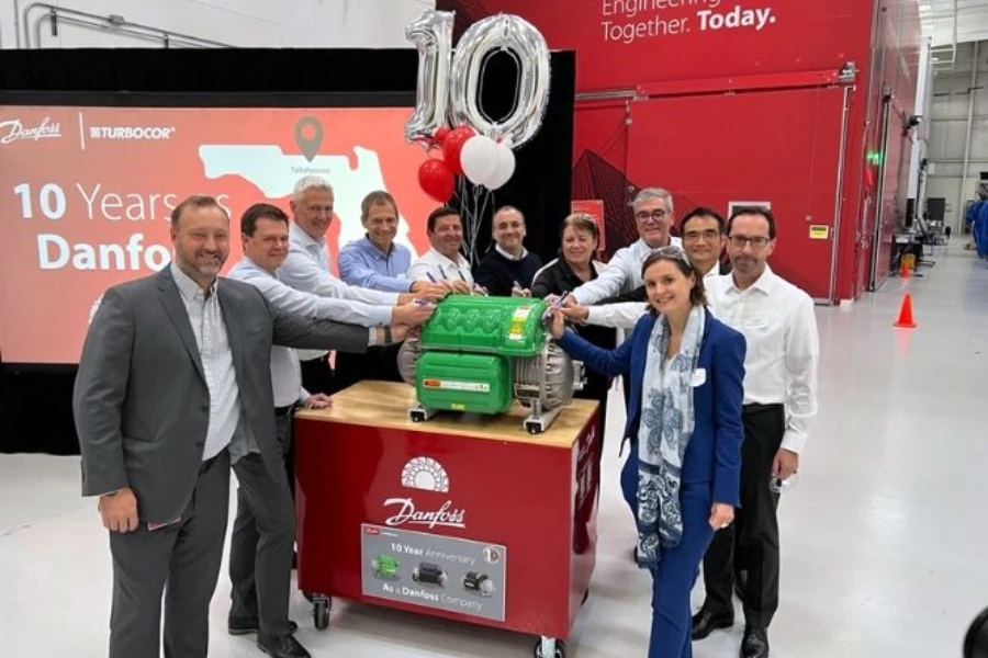Danfoss отмечает 10-летие компрессора Turbocor