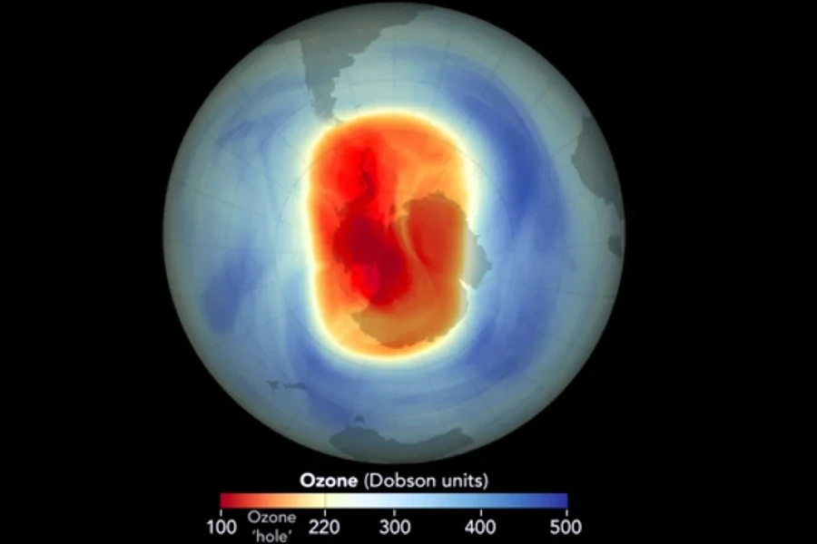 Озоновая дыра, ноябрь 2023, данные NASA Earth Observatory
